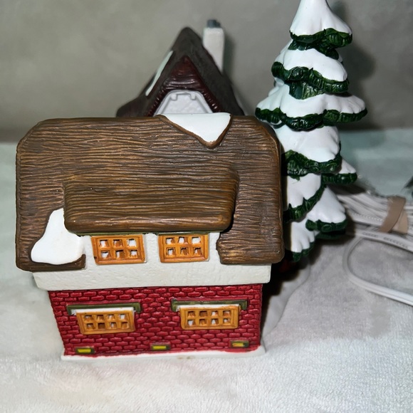 Vintage Lemax Exclusive Caddington Village Tannery Harness Shop 1996 Christmas - Picture 7 of 8